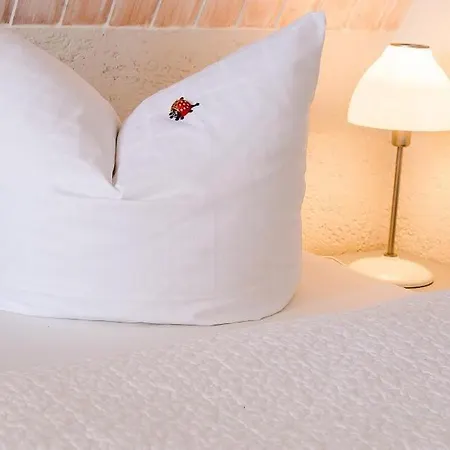 Sonnenblumenhaus 02 *