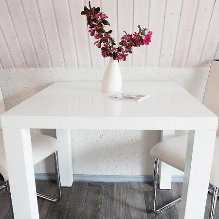 Appartement Sonnenblumenhaus 02 Prerow